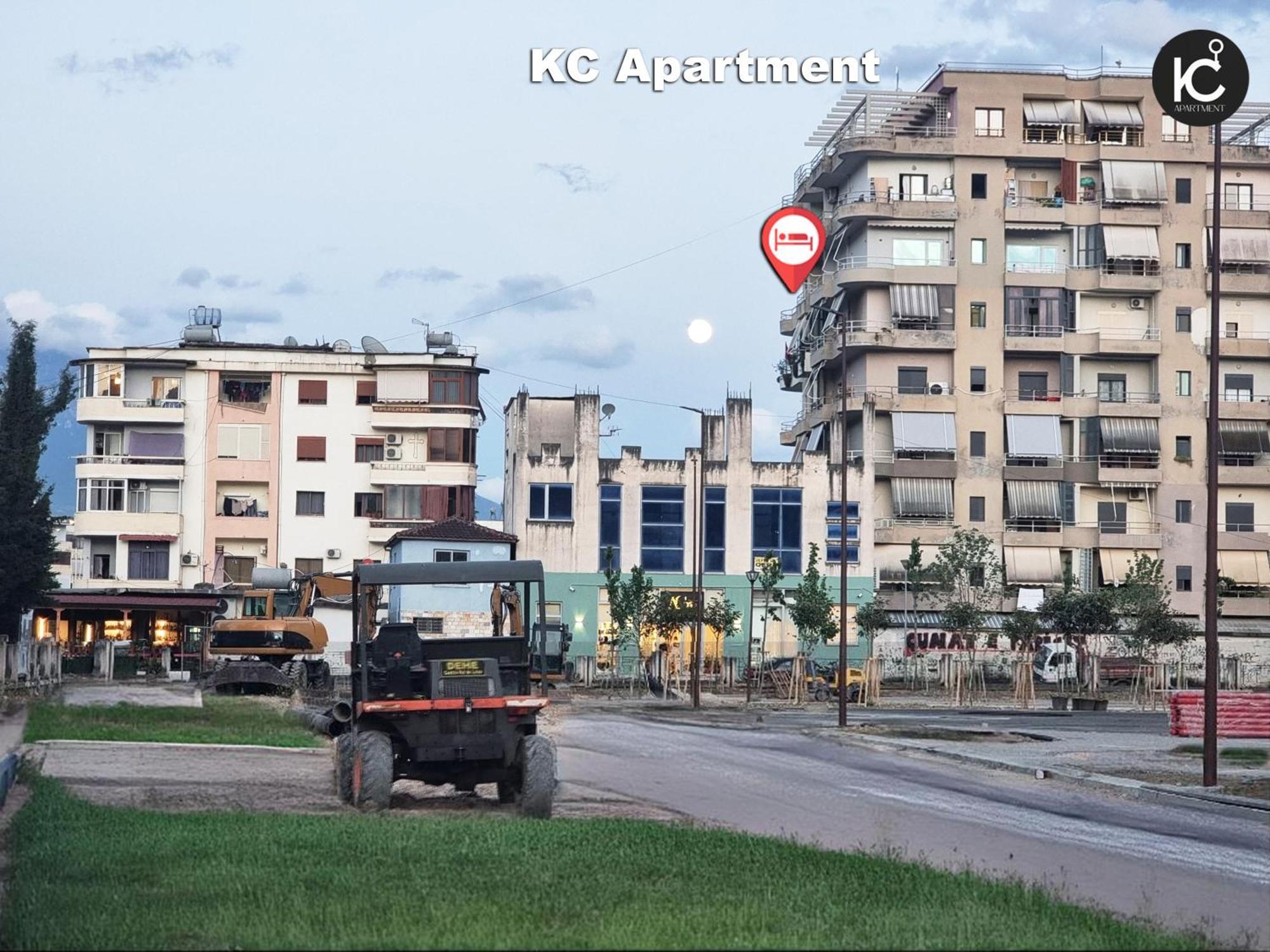 Kc Apartment Berat Exteriör bild