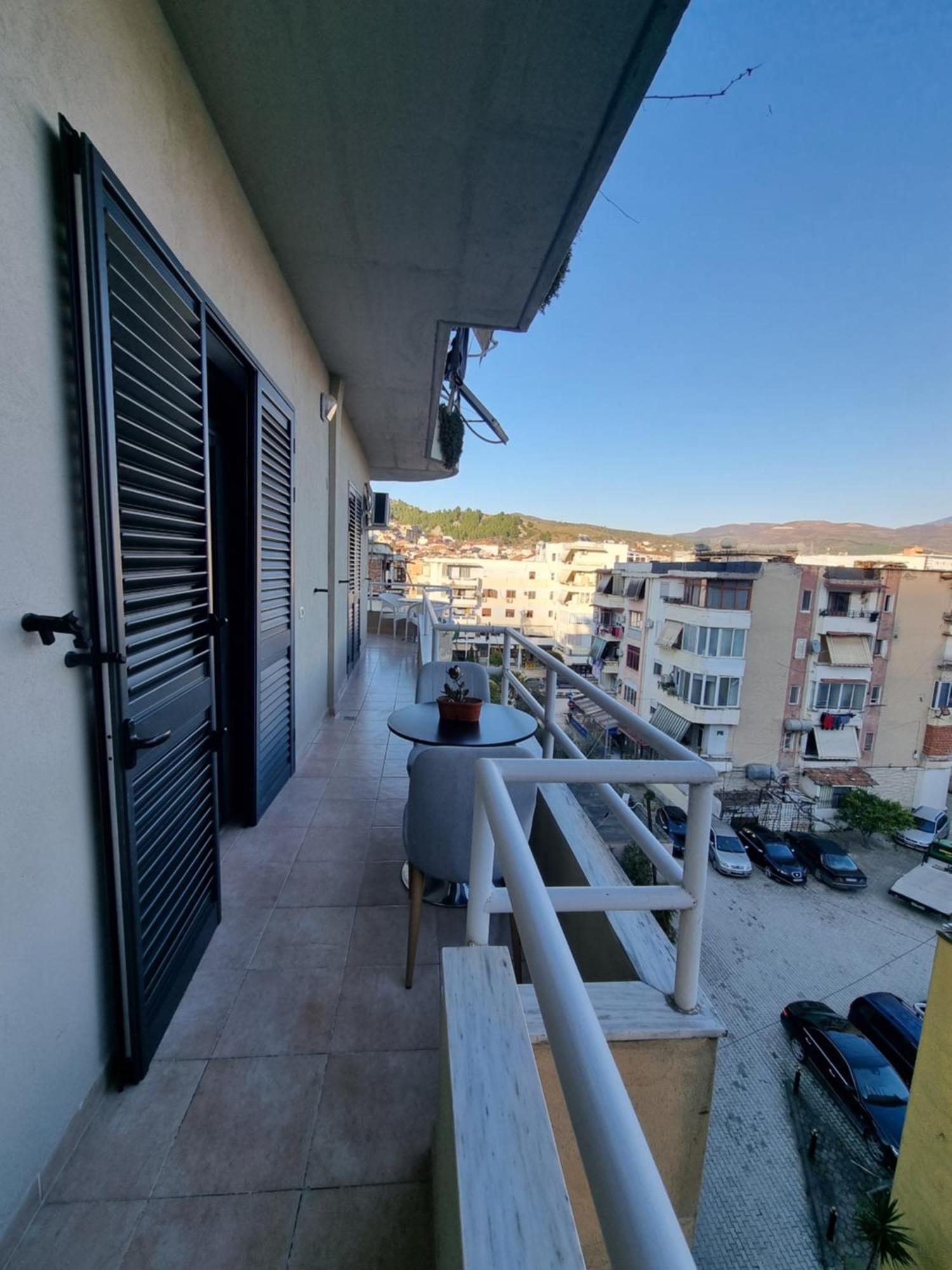 Kc Apartment Berat Exteriör bild